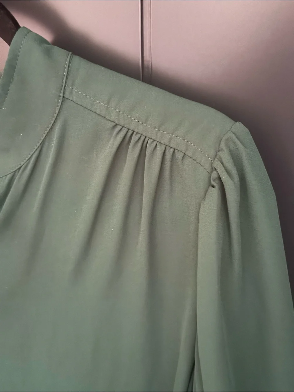 🌲 CeCe Women's 3/4 Sleeve Button Down Dark Forest Green Collar Blouse - Size L - Picture 10 of 12